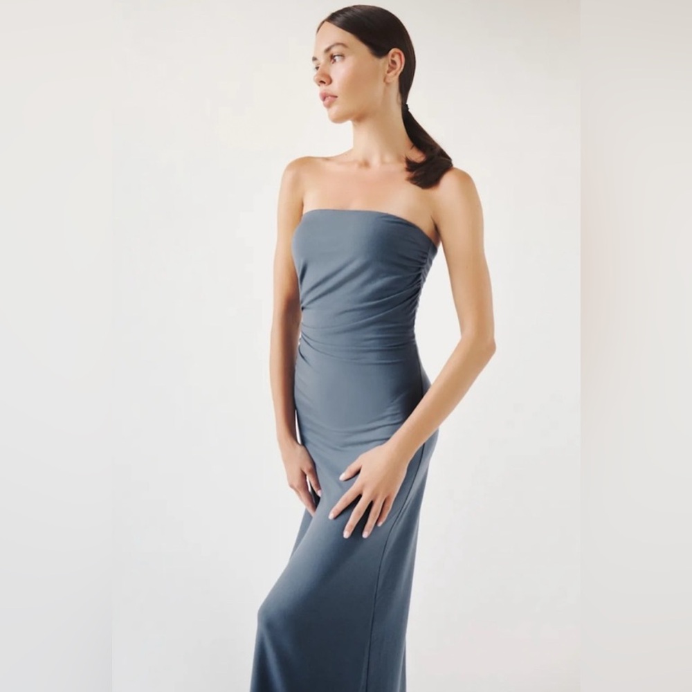 Strapless midi dress perfect for summer